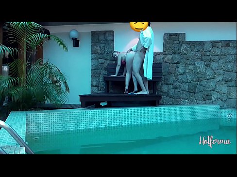 ❤️ Baas noeget faam nei it swimbad, mar koe net wjerstean in hot ❤❌ Porno by ús fy.bestsexporno.ru ☑